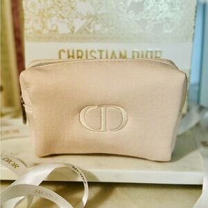 Dior cosmetics pouch. Soft pink